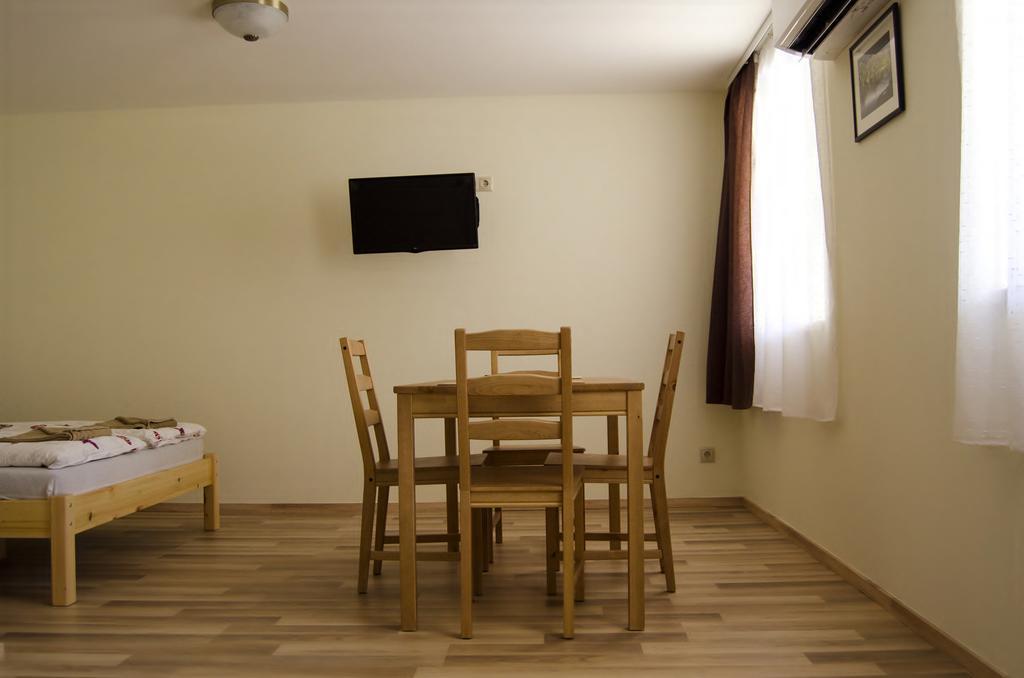 Csongradi Vendegvaro Apartmanok, Szarka Haz Bagian luar foto