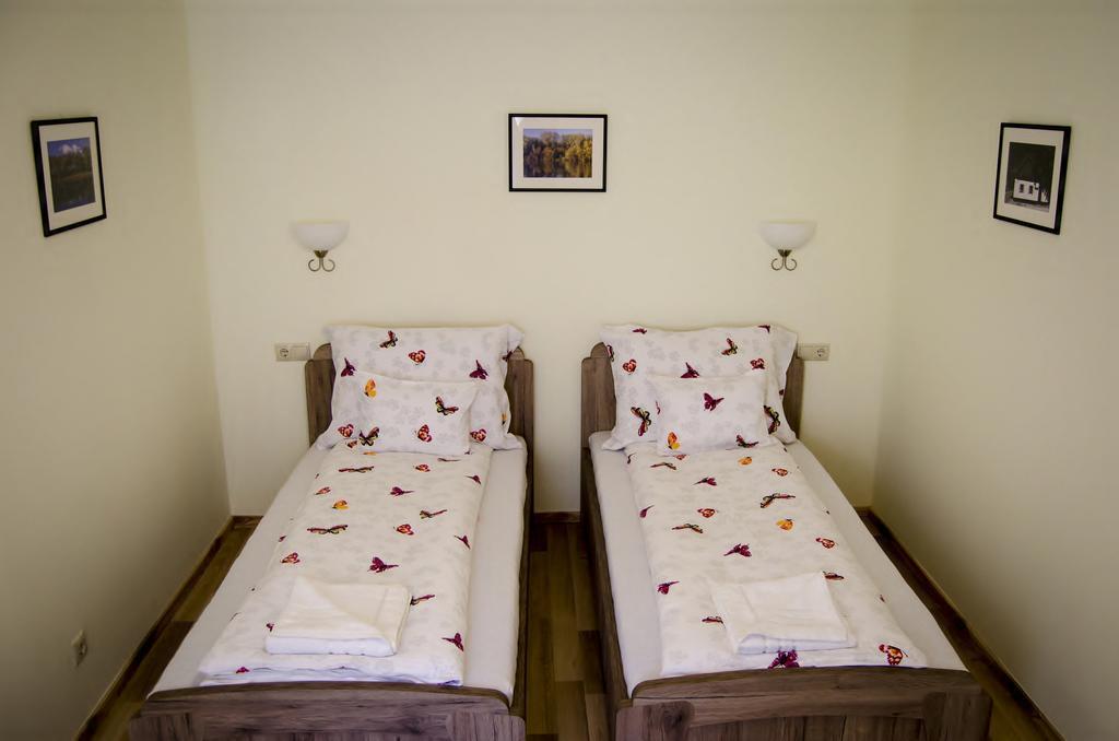 Csongradi Vendegvaro Apartmanok, Szarka Haz Bagian luar foto