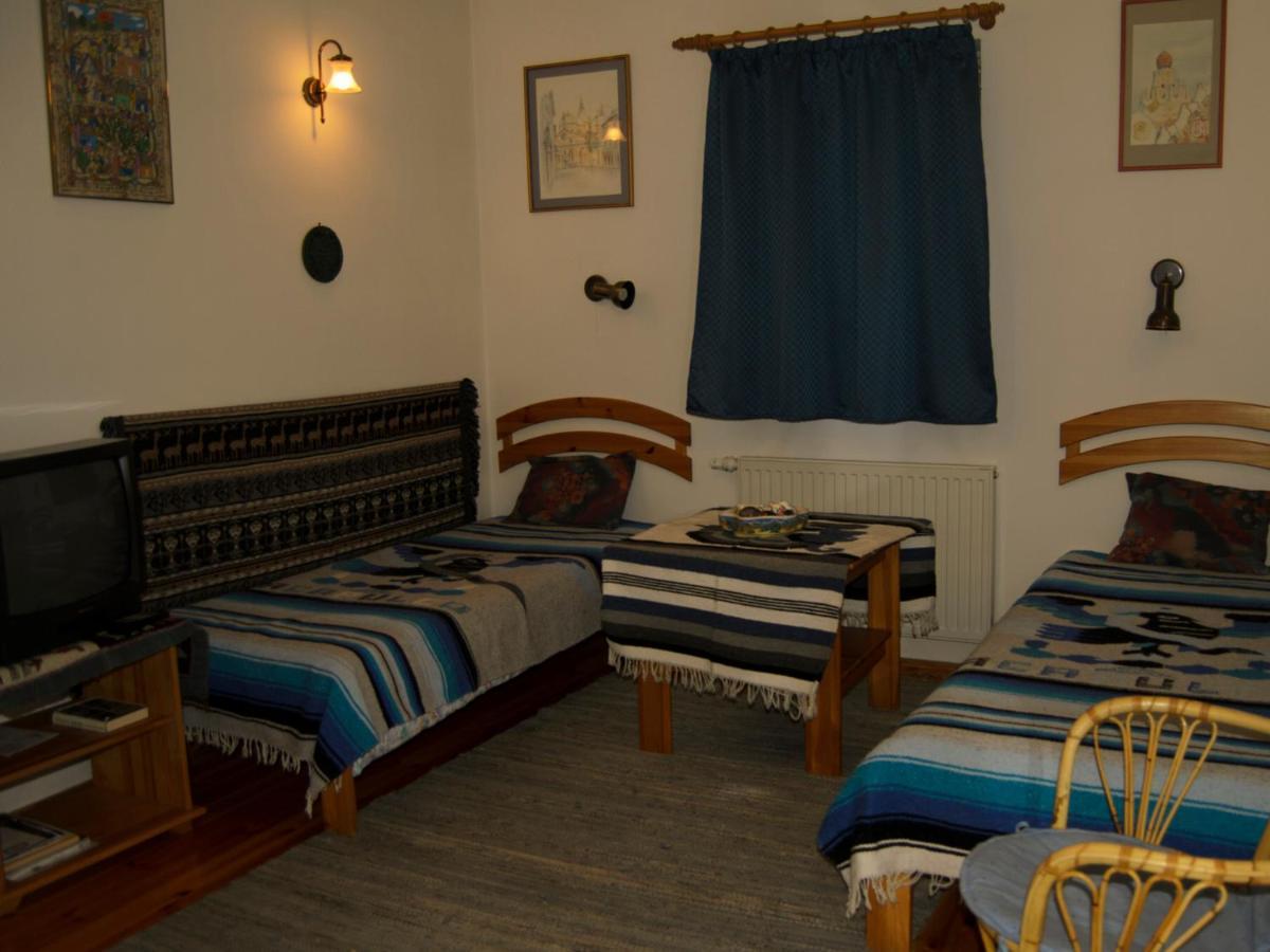 Csongradi Vendegvaro Apartmanok, Szarka Haz Bagian luar foto